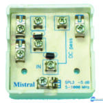 Διακλαδωτήρας πλαστικός επίγειος 5-1200 ΜΗz με σφυκτήρες. 1 είσοδο  3 έξοδοι.