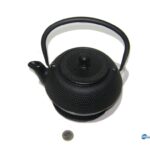 Τσαγιερό με βάση Απο Μαντέμι.